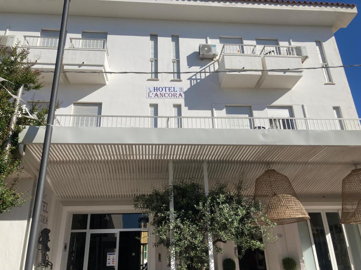 Hotel L'Ancora ラ・カレッタ エクステリア 写真