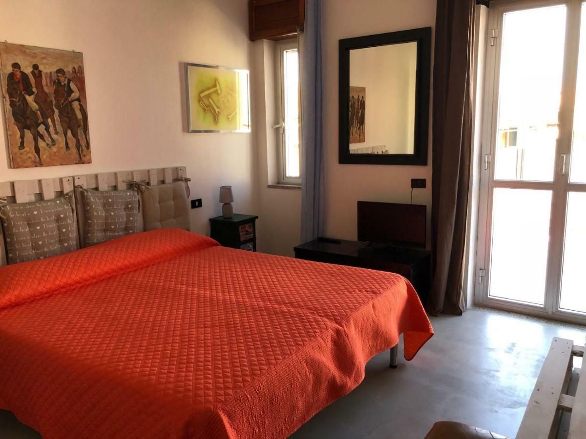 Hotel L'Ancora ラ・カレッタ エクステリア 写真